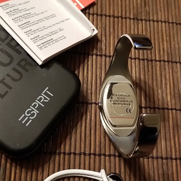 ESPRIT Watch Bundle - Picture 9 of 9